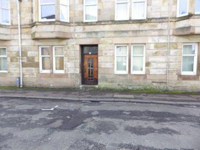 2 Bedrooms Flat for rent in Lang Street, Paisley, Renfrewshire PA1