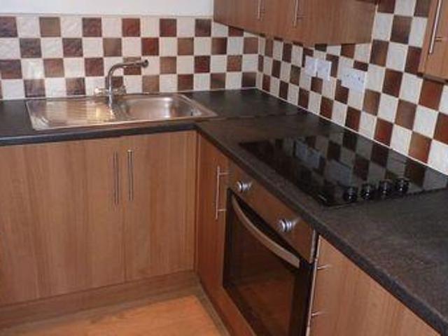 2 Bedrooms Flat for rent in Stow Hill, Newport NP20