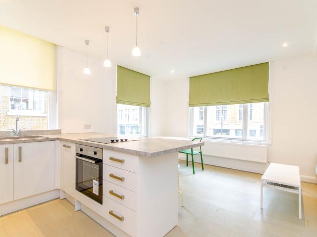 2 Bedrooms Flat for Rent in Sycamore Street | Foxtons