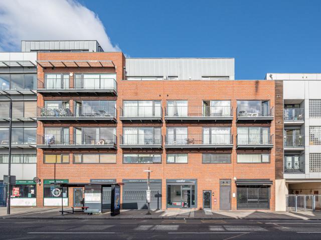 2 Bedrooms Flat for Rent in Recovery Street | Foxtons