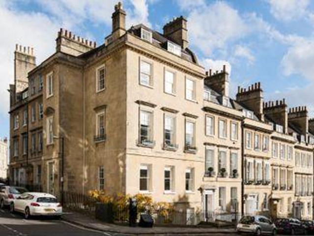 2 Bedrooms Flat for rent in Rivers Street, Bath BA1