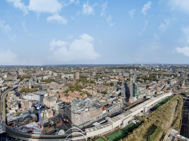 2 Bedrooms Flat for Rent in Worship Street | Foxtons