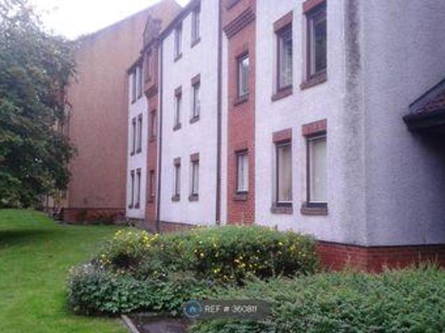 2 Bedrooms Flat for rent in Tulligarth Park, Alloa FK10