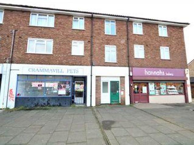 2 Bedrooms Flat for sale in Crammavill Street, Stifford Clays, Grays RM16