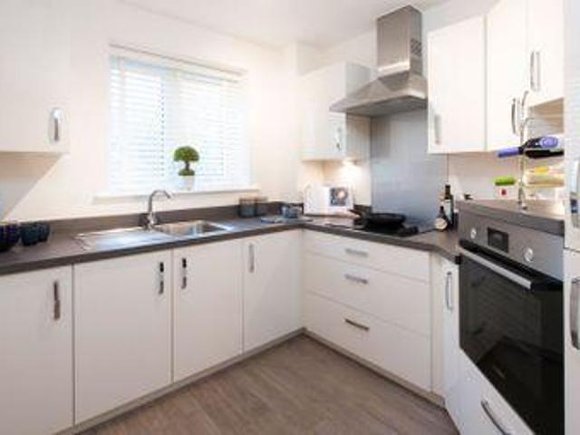 2 Bedrooms Flat for sale in Bath Road, Devizes SN10