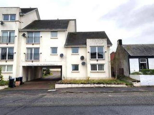 2 Bedrooms Flat for sale in Dean Street, Kilmarnock, East Ayrshire KA3