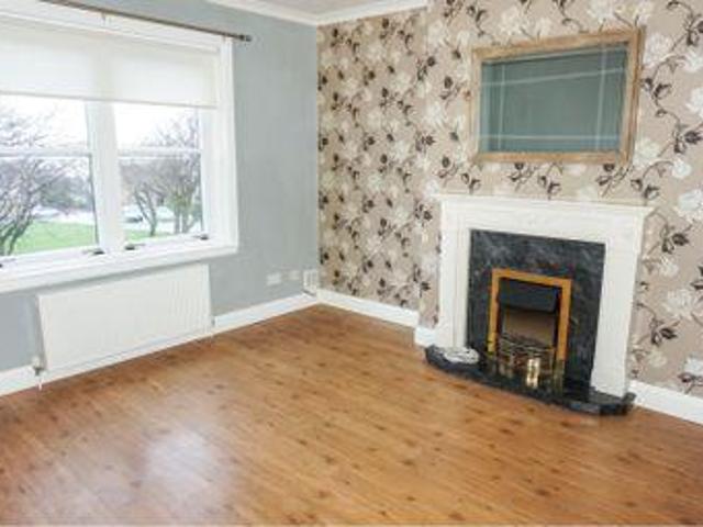 2 Bedrooms Flat for sale in Deanfield Crescent, Bo´ness EH51
