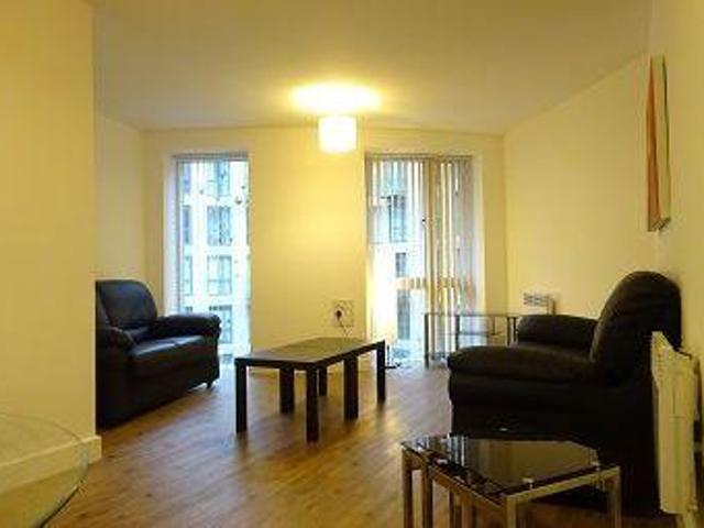 2 Bedrooms Flat for sale in i Land, 41 Essex Street, Birmingham B5