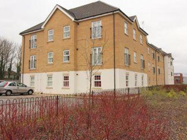 2 Bedrooms Flat for sale in Limestone Grove, Tilia Park, Houghton Regis, Bedfordshire LU5