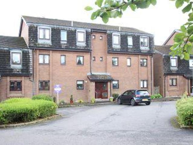 2 Bedrooms Flat for sale in Park View, Strathaven ML10