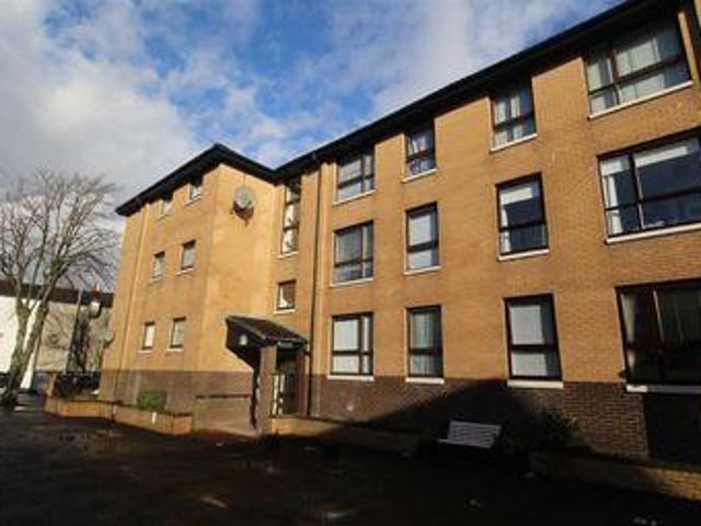 2 Bedrooms Flat for sale in Robertson Street, Greenock PA16