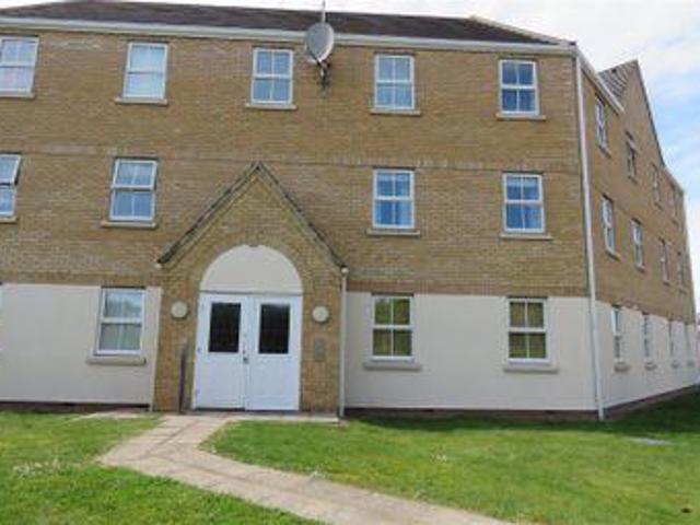 2 Bedrooms Flat for sale in Woodcock Road, Royston SG8