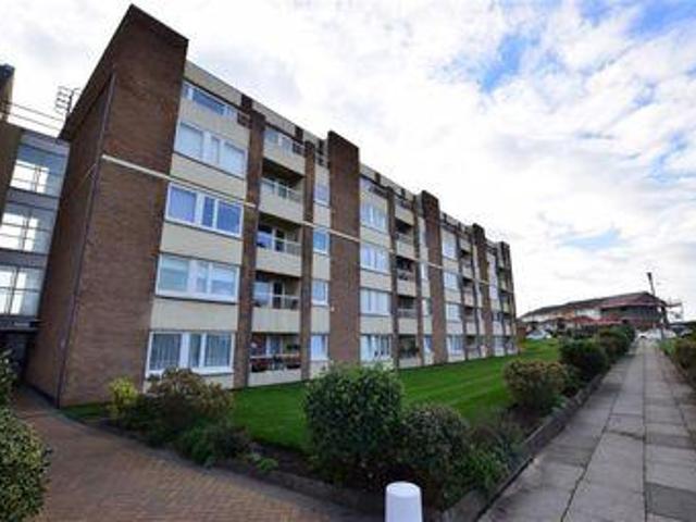 2 Bedrooms Flat for sale in The Banks, Wallasey, Merseyside CH45