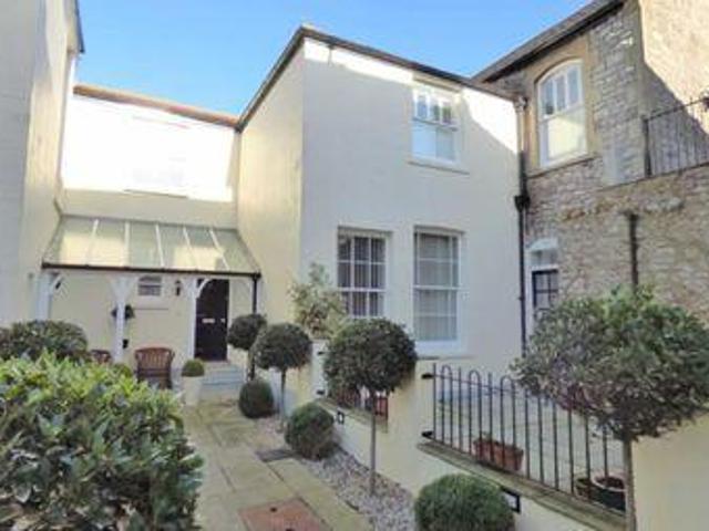 2 Bedrooms Flat for sale in Upper Kewstoke Road, Weston Super Mare BS23