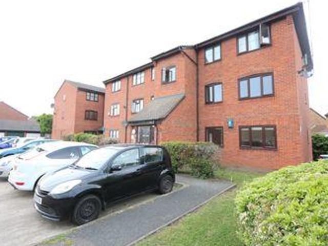 2 Bedrooms Flat for sale in Vert House, Falcon Avenue, Grays RM17