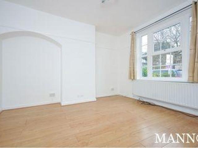 2 Bedrooms for rent in Reigate Road, Bromley BR1