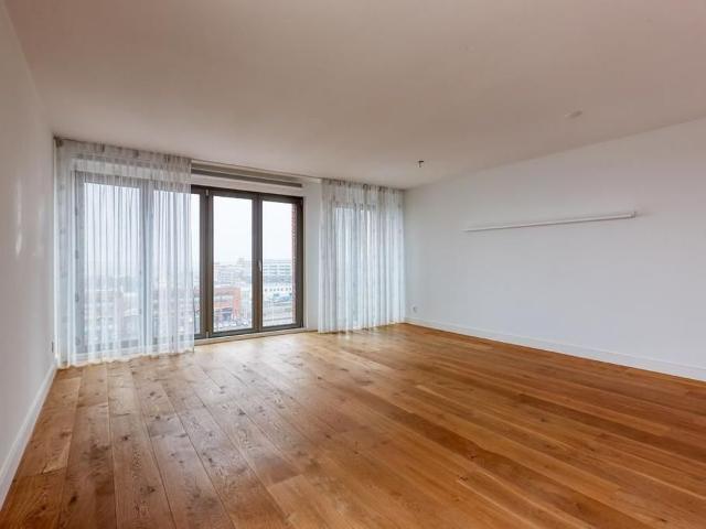 2 bedrooms Ground floor and upstairs apartment Surface Area: 85m2