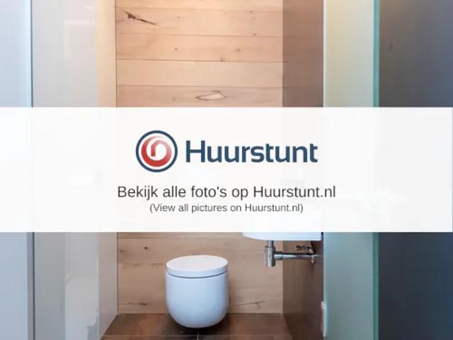 2 bedrooms Huurwoning Surface Area: 135m2
