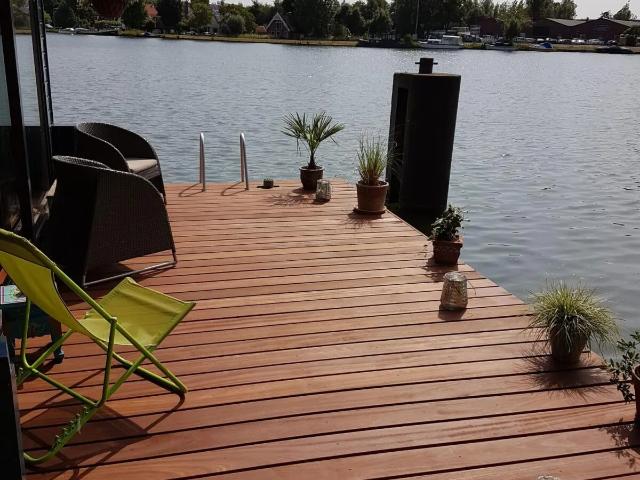 2 bedrooms Huurwoning Surface Area: 75m2
