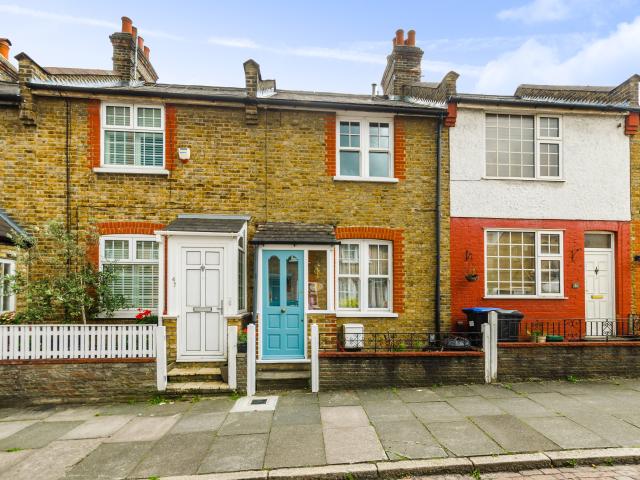 2 Bedrooms House for Rent in Southgate N14 | Foxtons