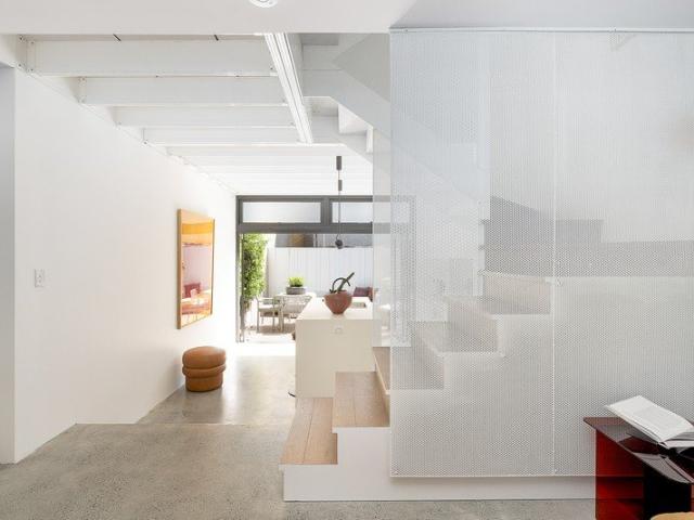 2 bedrooms + study: freestanding house with modern aesthetic