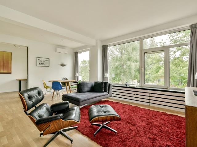 2 bedrooms Surface Area: 70m2 Furnished