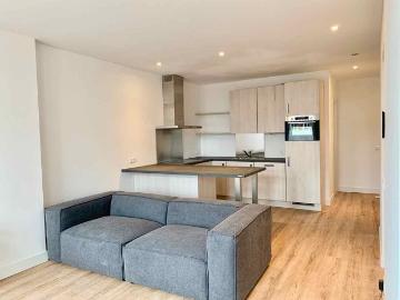 2 bedrooms Surface Area: 78m2 Furnished