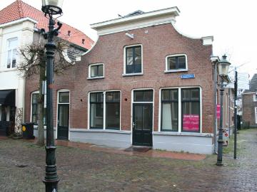 2 bedrooms Surface Area: 80m2