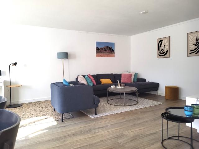 2 bedrooms Surface Area: 81m2 Furnished