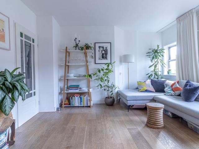 3 bedrooms Surface Area: 87m2 Furnished