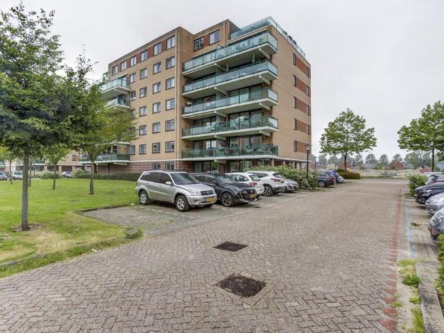 2 bedrooms Surface Area: 85m2