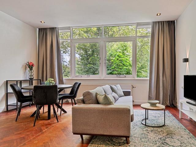 2 bedrooms Surface Area: 100m2 Furnished