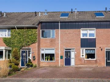 2 bedrooms Surface Area: 115m2