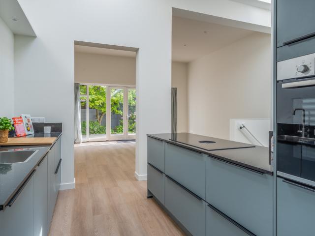 2 bedrooms Surface Area: 120m2