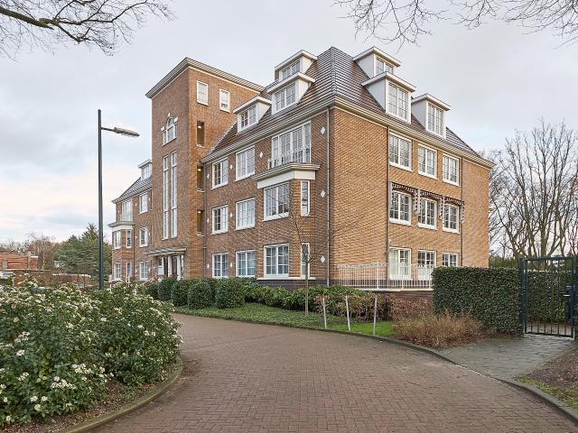 2 bedrooms Surface Area: 161m2
