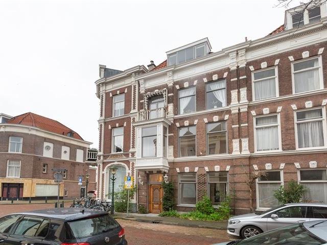 2 bedrooms Surface Area: 169m2