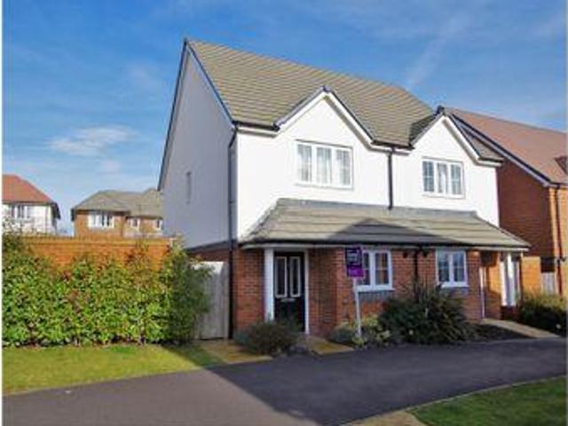 2 Bedrooms Semi detached house for sale in Glover Close, Salisbury SP1