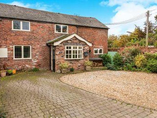 2 Bedrooms Semi detached house for sale in Davenport, Congleton CW12