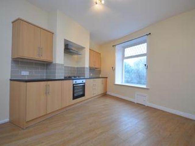 2 Bedrooms Terraced house for rent in Blackpool Street, Whitehall, Darwen BB3