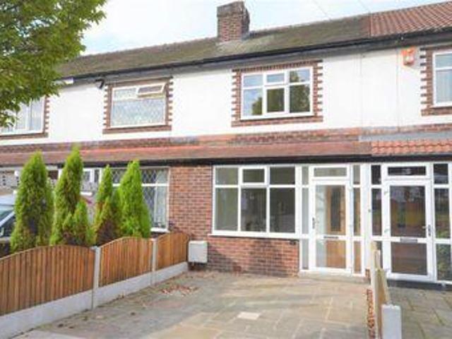 2 Bedrooms Terraced house for rent in Handforth Road, South Reddish, Stockport, Greater Manchester SK5