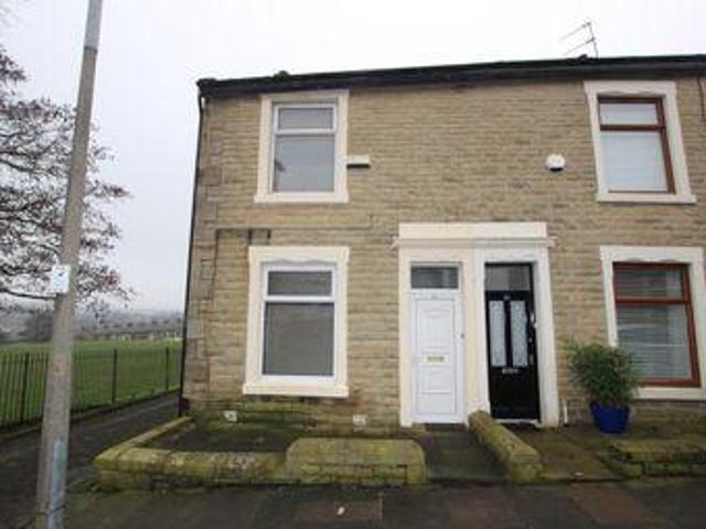 2 Bedrooms Terraced house for rent in Lyndhurst Road, Darwen BB3