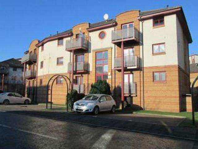 2 Bedrooms Terraced house for rent in Rowallan Court South Beach Road, Ayr KA7