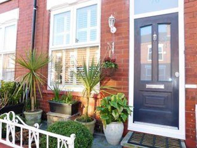 2 Bedrooms Terraced house for sale in Adelaide Road, Edgeley, Stockport SK3