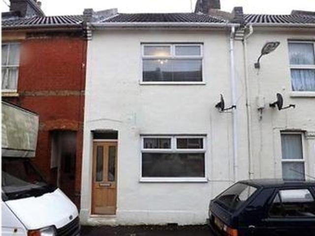 2 Bedrooms Terraced house for sale in Albert Road, Chatham ME4