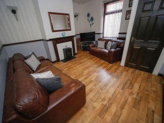 2 Bedrooms Terraced house for sale in Blackpool Street, Church, Accrington BB5