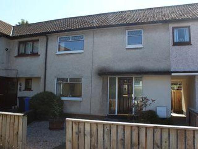 2 Bedrooms Terraced house for sale in Broomlands Road, Dreghorn KA11