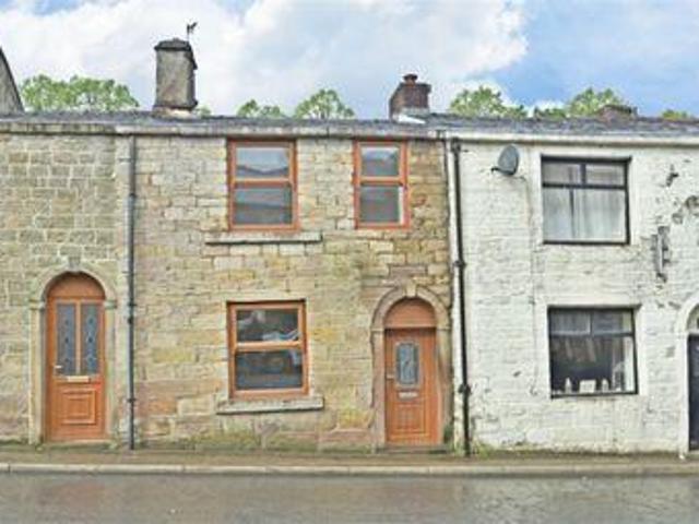 2 Bedrooms Terraced house for sale in Cemetery Road, Darwen, Lancashire BB3