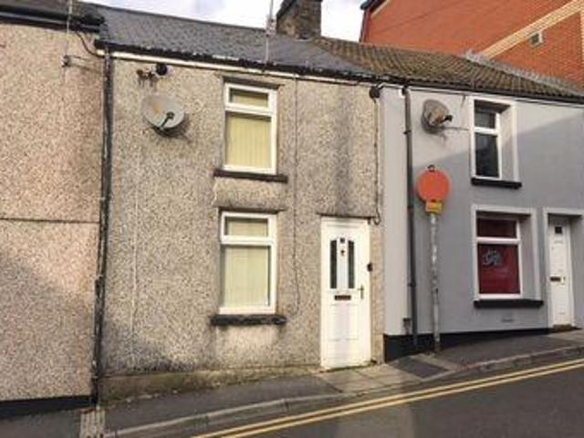 2 Bedrooms Terraced house for sale in King Street, Abertillery NP13