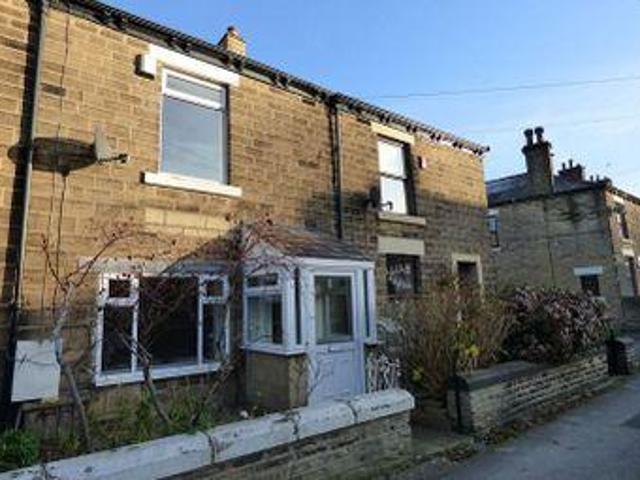 2 Bedrooms Terraced house for sale in Pikes Lane, Glossop SK13