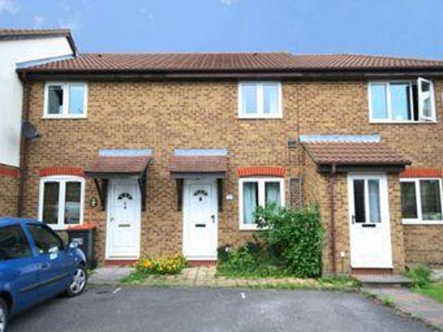 2 Bedrooms Terraced house for sale in Readers Close, Dunstable LU6